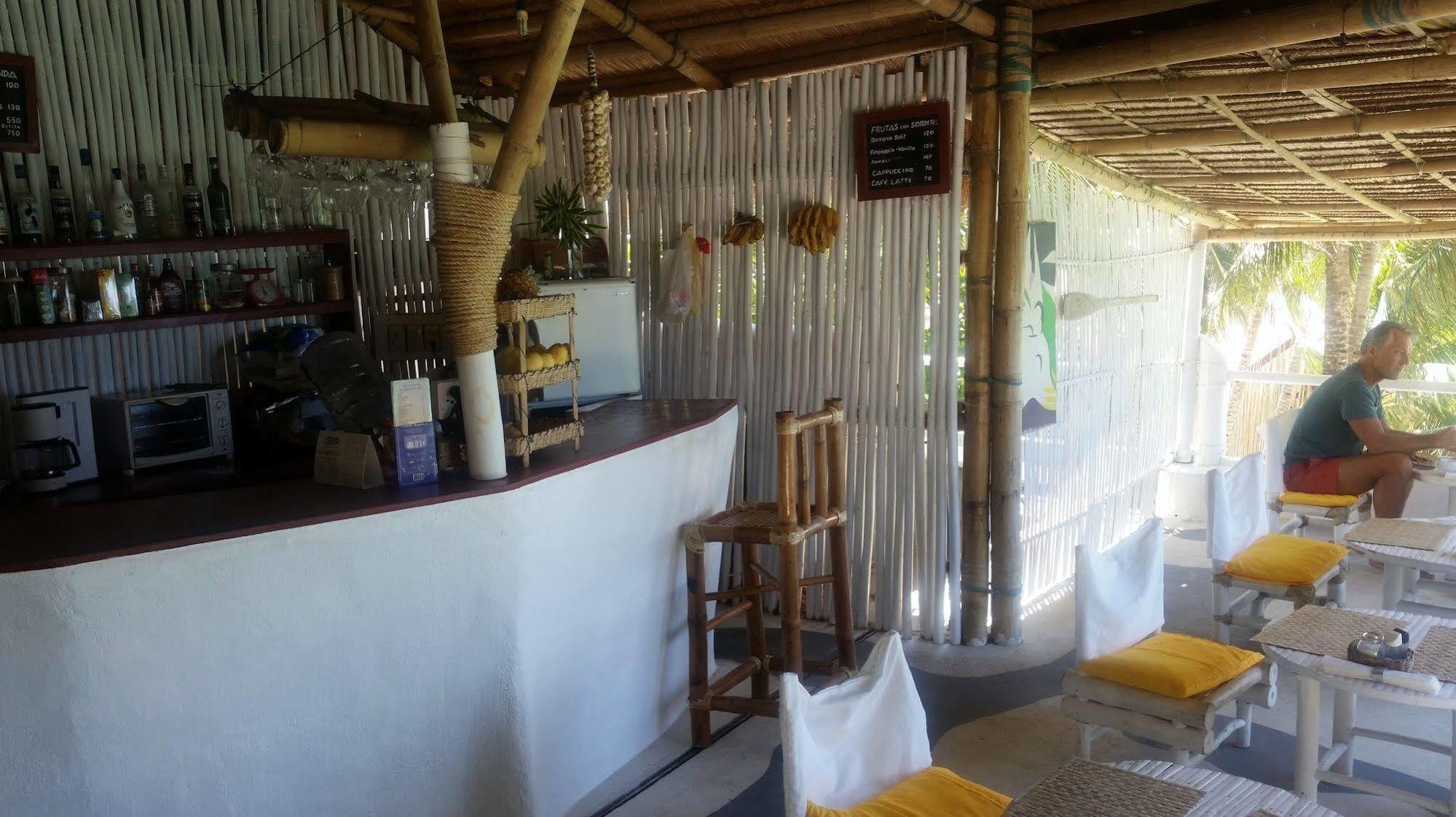Artista Beach Villa Balabag  Exterior foto